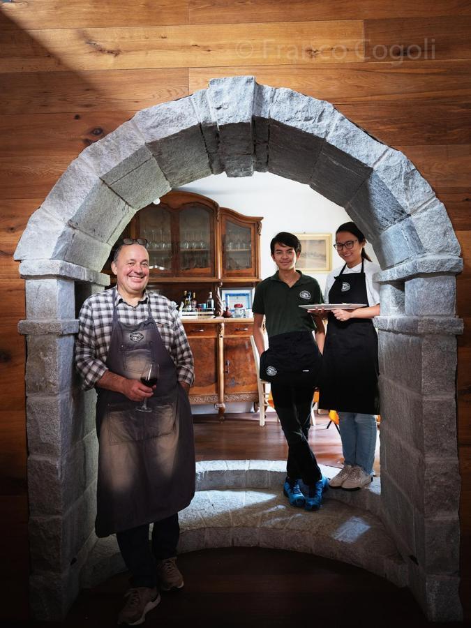 Agriturismo Borgo Titol Tramonti di Sopra ภายนอก รูปภาพ